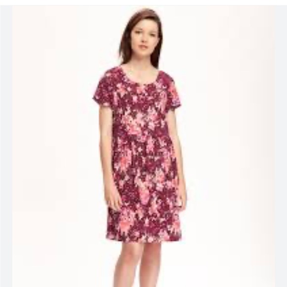 Old Navy Dresses & Skirts - Old Navy floral mini dress